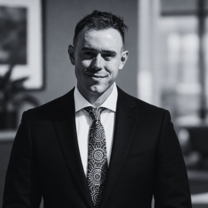 Thomas Russell Criminal Lawyer Organe and Dubbo. George Sten & Co